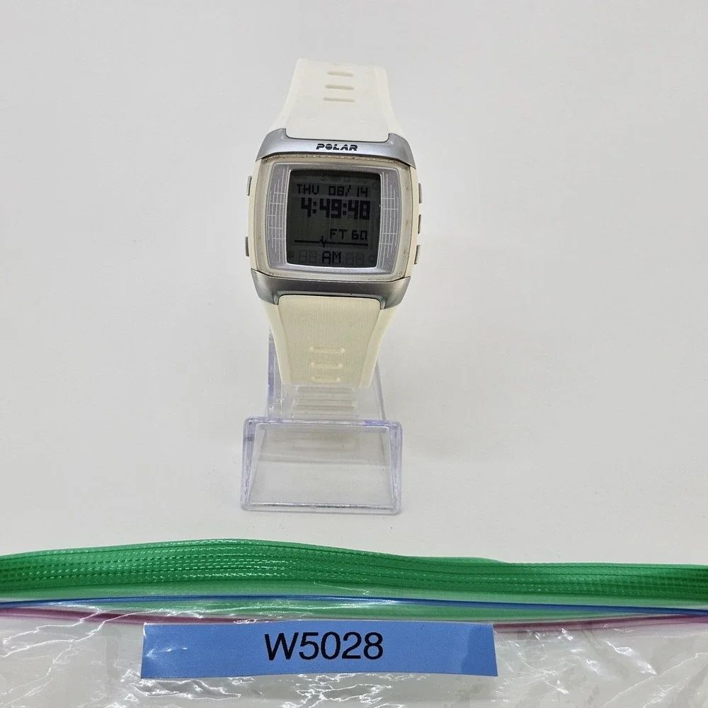 Polar FT60 Men's Digital Watch 40MM White Case White Plastic Bands New Battery